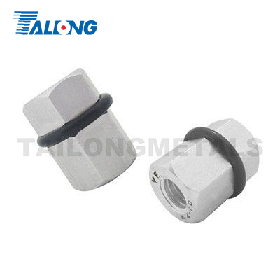 Insulated torque nut